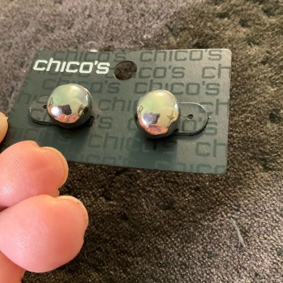 0120-Chico's Silver Stud Earrings - Picture 1 of 4
